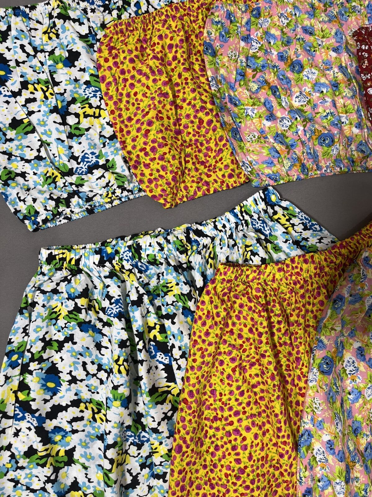 ست گلدار دکلته و دامن نخی(1933) - Image 2