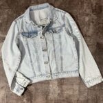 کت جین پشت زاپ کم(2080)