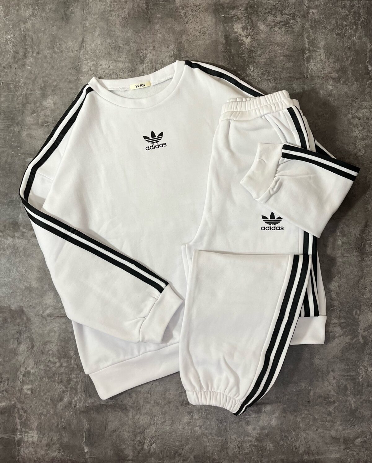 ست آدیداس دورس سه نخ داخل کرک(2152) - Image 9