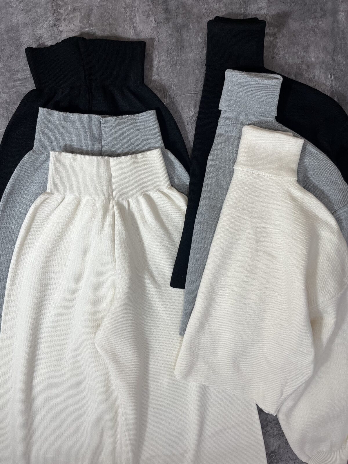 ست بافت یقه اسکی آستین فینگر و شلوار بگ(2212) - Image 3