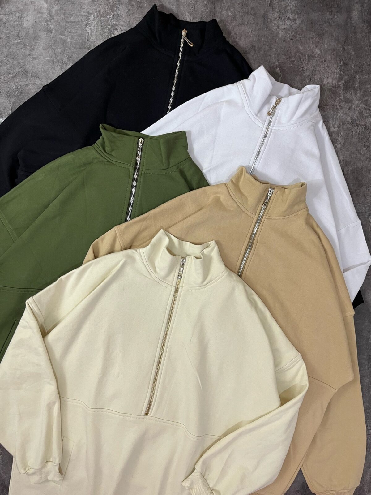 سویشرت نیم زیپ دورس سه نخ داخل کرک(2213) - Image 3