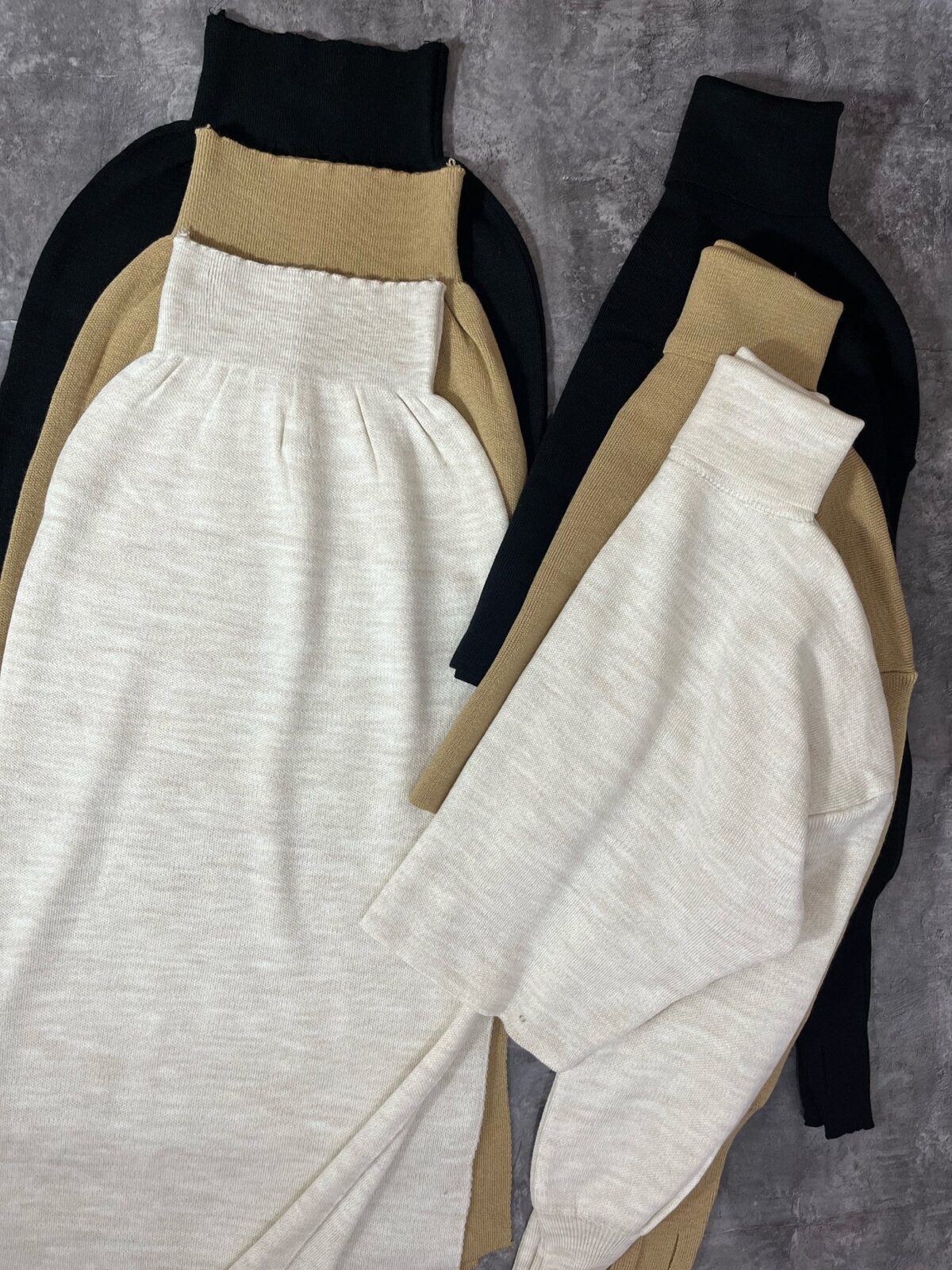 ست یقه اسکی فینگردار و دامن بافت(2215) - Image 3