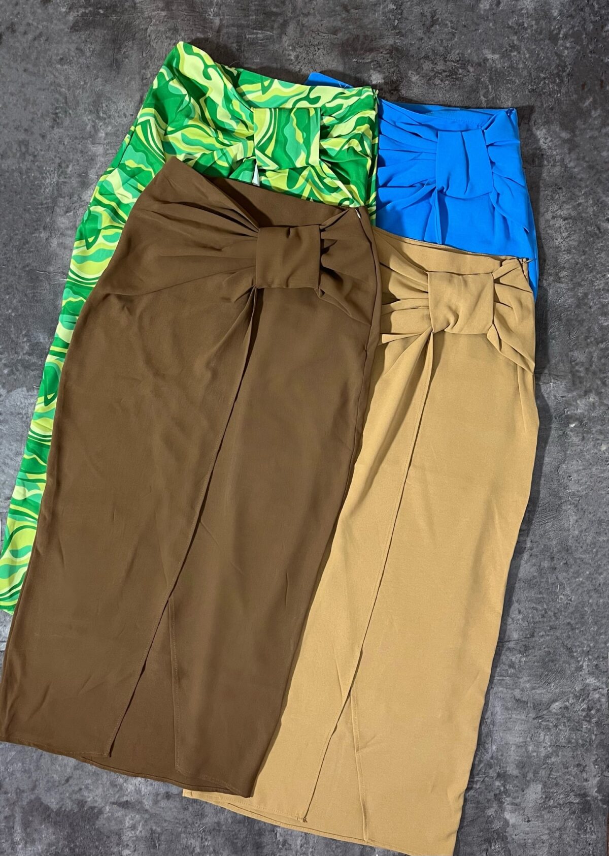 دامن بلند جلو پاپیون چاکدار ترک(2335) - Image 2