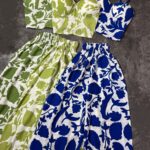 ست کراپ کاپدار و شلوار بگ طرح دار(2552)