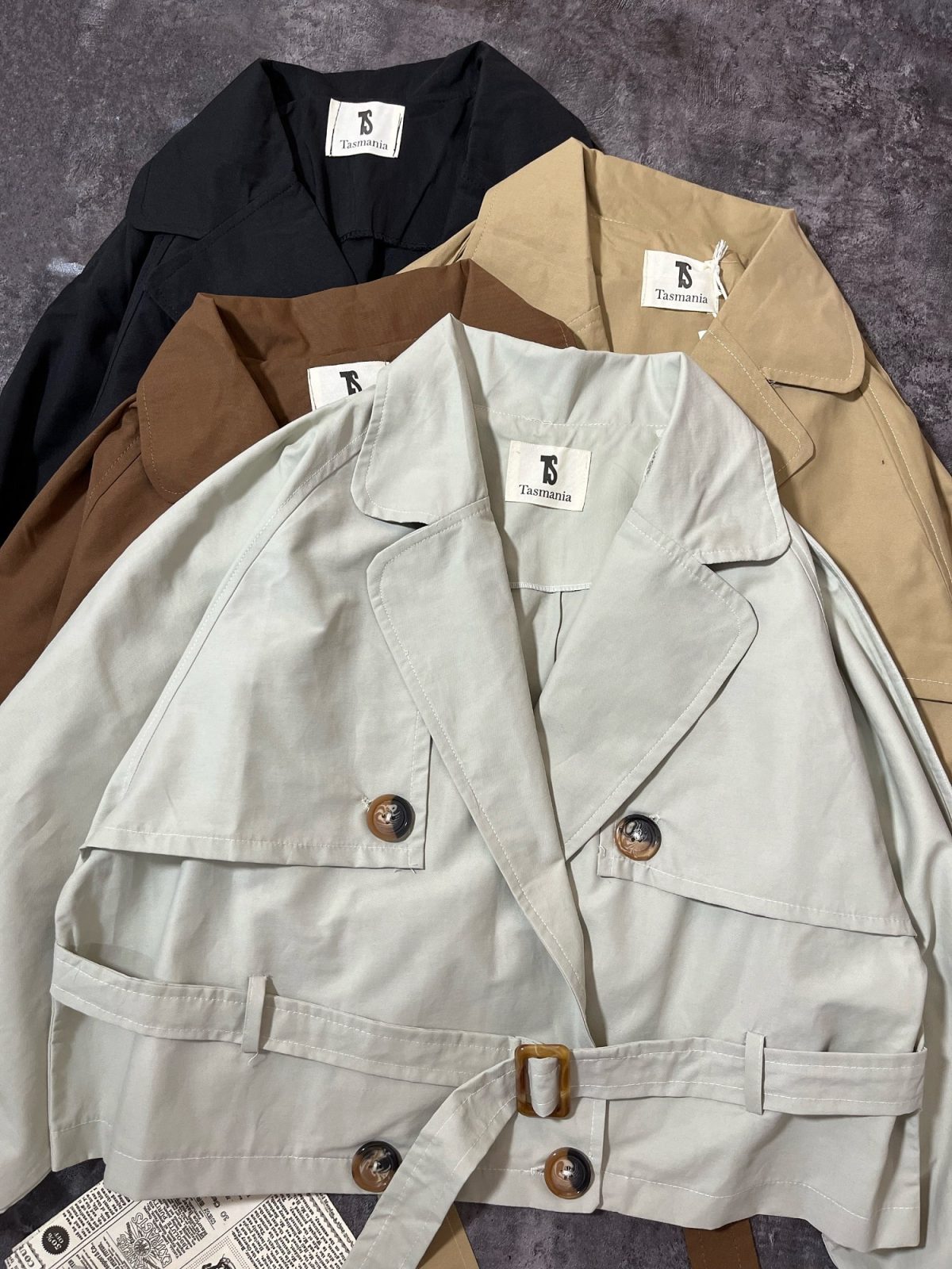 ترنچ کت چهار دکمه آستین و کمر سگک(2816) - Image 5