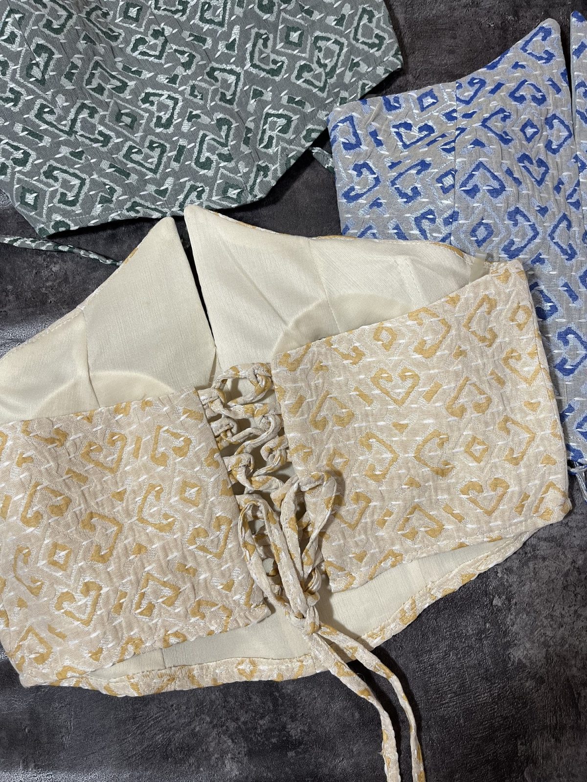 کراپ دکلته بالا چاکدار فنردار پشت بندی(2980) - Image 2