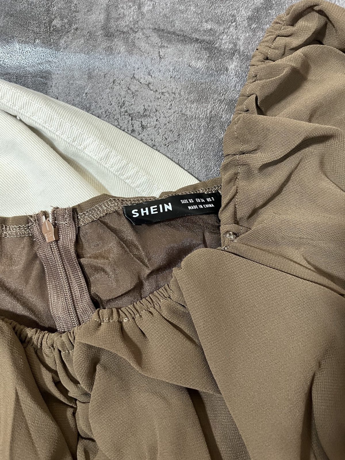 پیراهن قهوه ای چیندار وارداتی برند شین(2991) - Image 2