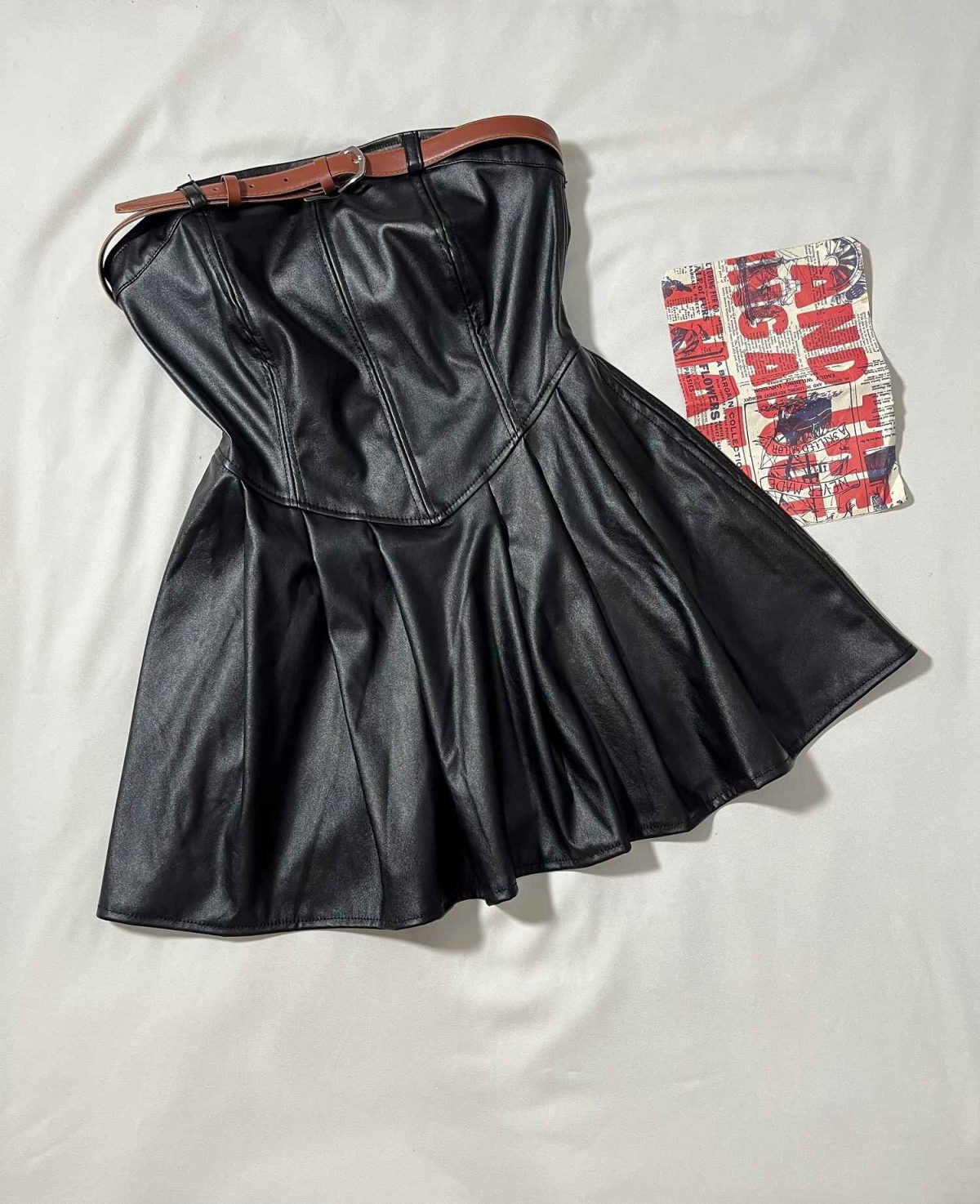 پیراهن دکلته چرم وارداتی سینه کمردار(3442) - Image 3