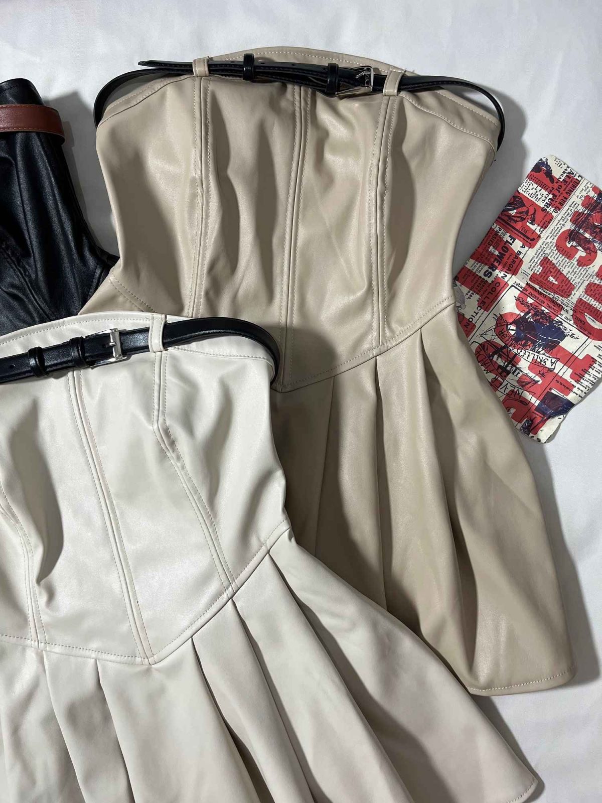 پیراهن دکلته چرم وارداتی سینه کمردار(3442) - Image 4