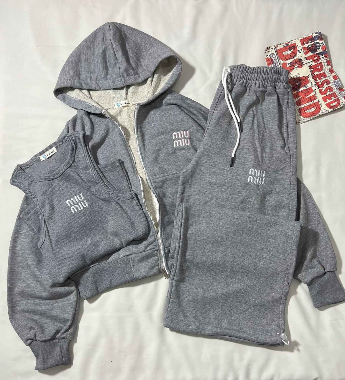 ست سه تیکه بگ جاگرشو کراپ و سویشرت سنگشور دورس سه نخ(3389) - Image 2