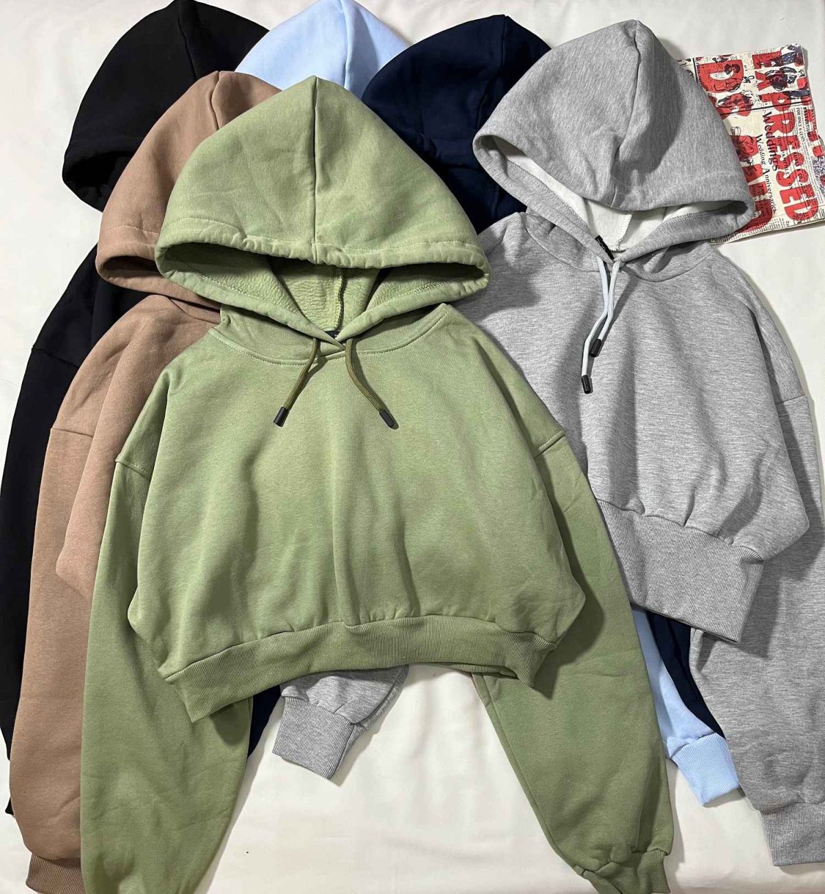 هودی کراپ ساده سه نخ داخل کرک(3390) - Image 4