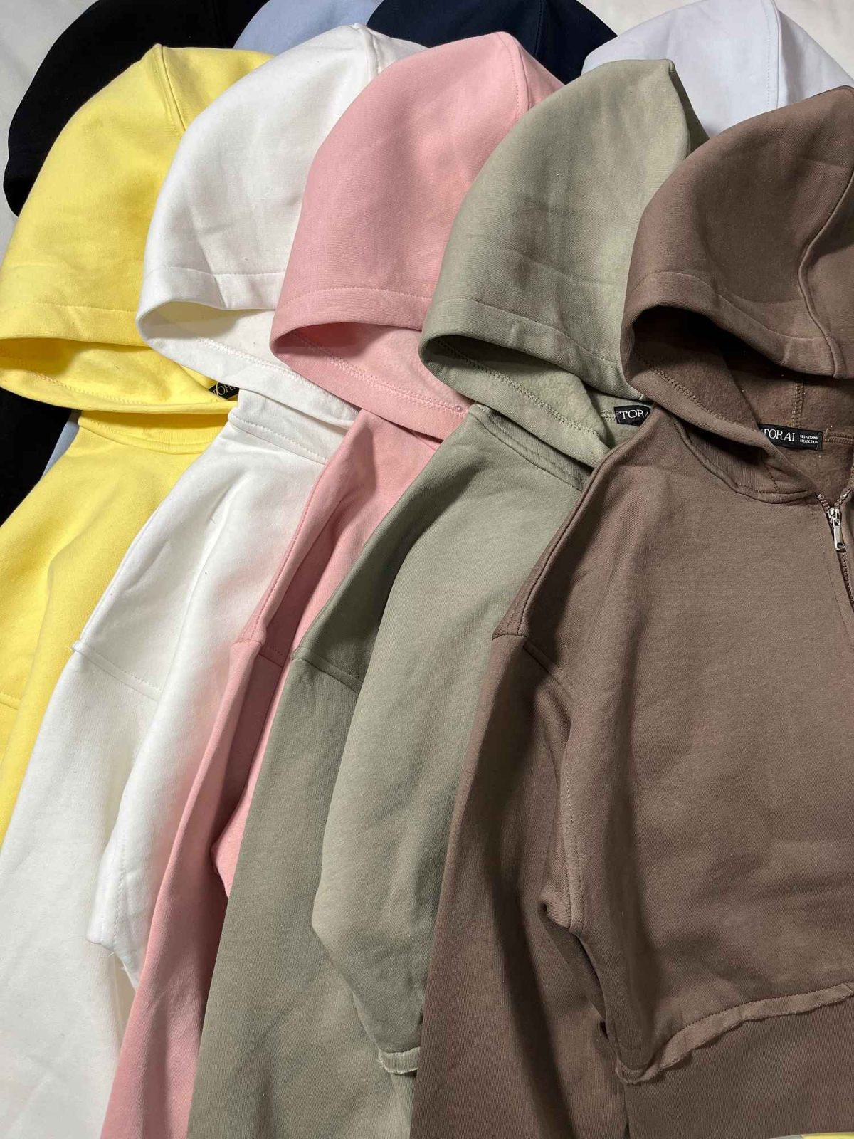 سویشرت کراپ ساده سه نخ داخل کرک(3396) - Image 8