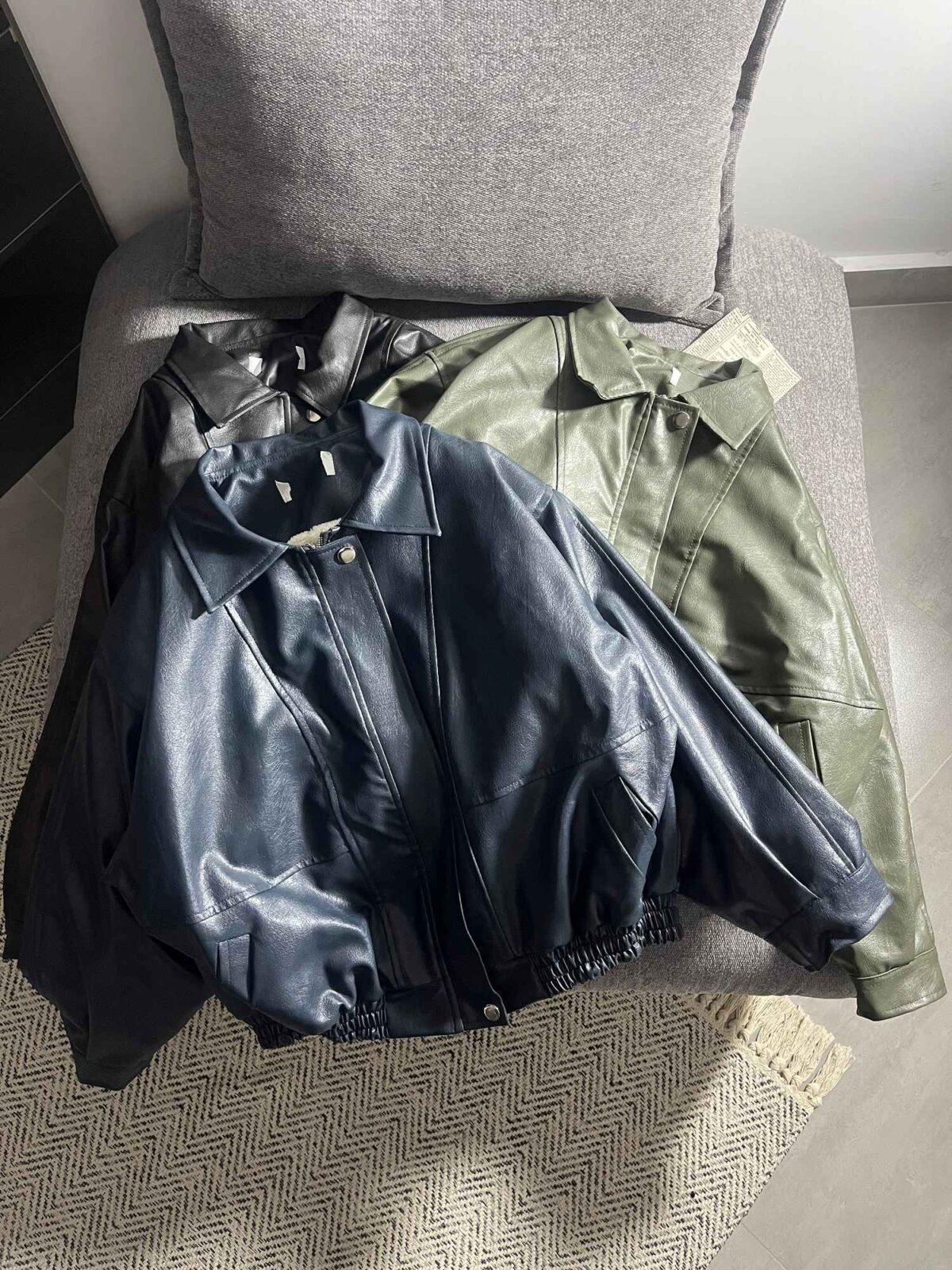 کاپشن چرم اورجینال وارداتی داخل خز(3467) - Image 3