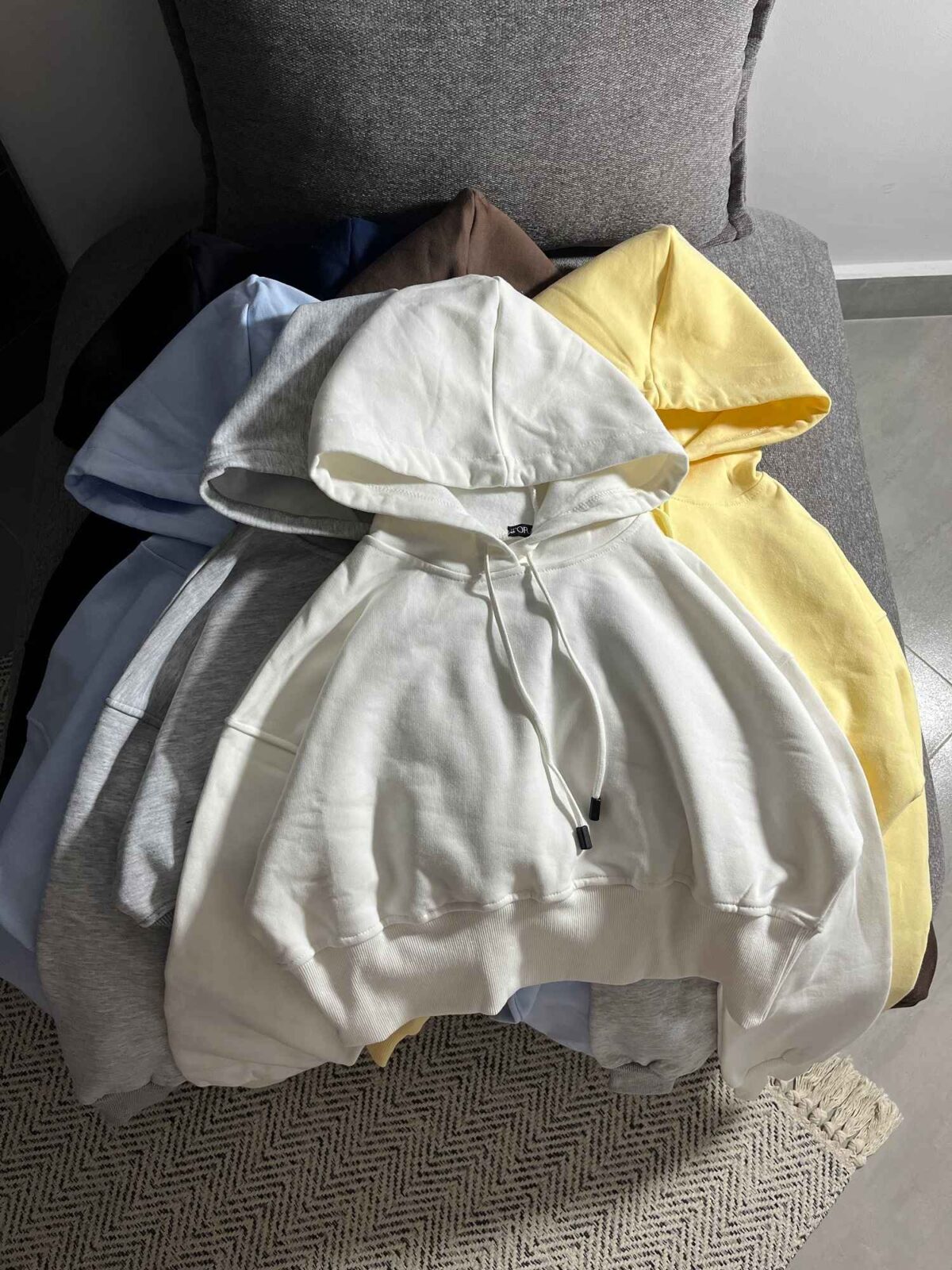 هودی کراپ ساده کراپ سه نخ داخل کرک(3489) - Image 2